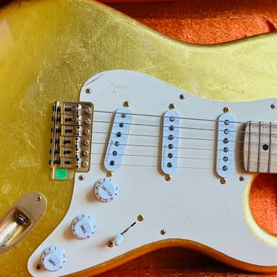 2004 Fender Custom Shop Gold Leaf Eric Clapton Stratocaster — Signed by Clapton & Todd Krause | 1 of 50 image 2