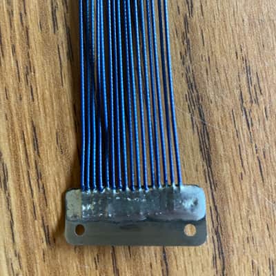 Black Swamp Percussion Blue Coated Stainless Snare Wires For 14” Drum W14C image 4