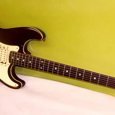 St. Blues  Strings & Things Guitar Blues King IV 1982 Wine. EXTREMELY RARE.  Mahogany Body. Memphis image 3