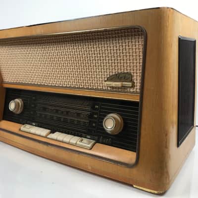Vintage German Metz 1309 Tube Radio image 1