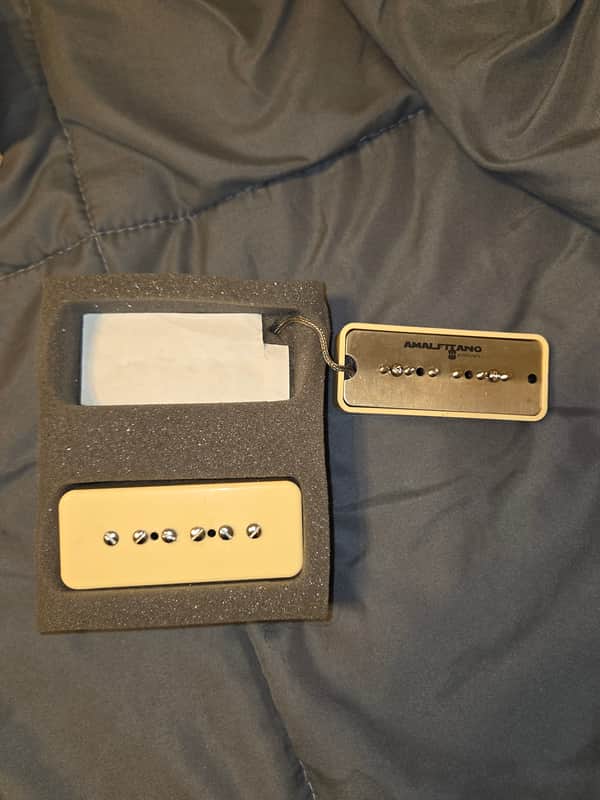 Amalfitano P-90 Appr 2024 - Cream image 1