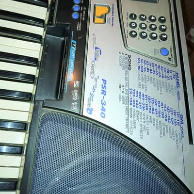Yamaha PSR-340 Workstation Keyboard Piano Synth MIDI Disk Drive Disks Power Supply image 4