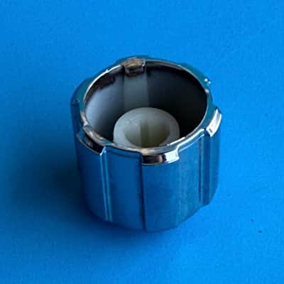 Line 6 Spider IV 15 30 120 Guitar Amplifier Part: Chrome Knob Cap Cover [18mm] image 2