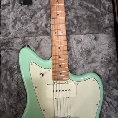 Mod Shop Jazzmaster®, Roasted Maple Fingerboard, 3-Ply Mint Green Pickguard, Surf Green (06/29/2021) image 4