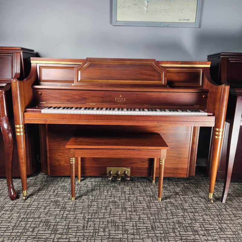 Essex EUP-111M Upright Piano * mfg 2002 in Korea * Free 1st Floor Delivery In NJ! * image 1