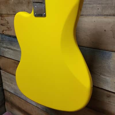 Squier Limited Edition FSR Affinity Jaguar - Graffiti Yellow image 15