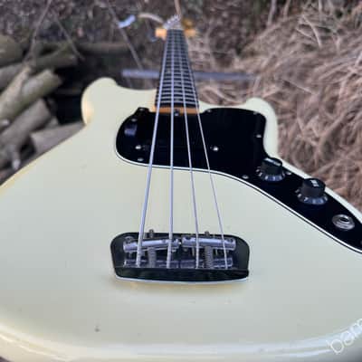 1978 Fender Musicmaster Bass - White - One Owner - Perfect! - OHSC image 12