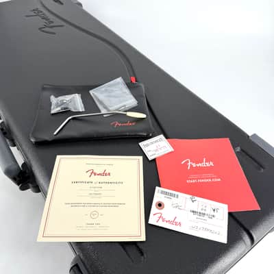 2017 Fender American Professional Stratocaster - Black image 16