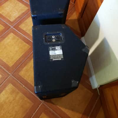 Yamaha SM12V 350W 12-inch Club V Series Floor Monitor (Pair) image 8