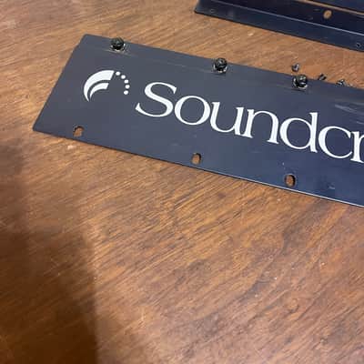 Soundcraft EPM-8 Rack Mount Kit Rack Ears image 3