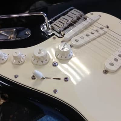 Fender Standard Roland Ready Stratocaster 2006 Black *** FREE SHIPPING *** image 13