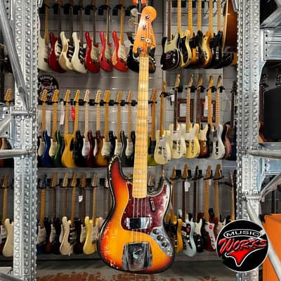Fender   1973 Jazz Bass Sunburst Mn True Vintage image 2