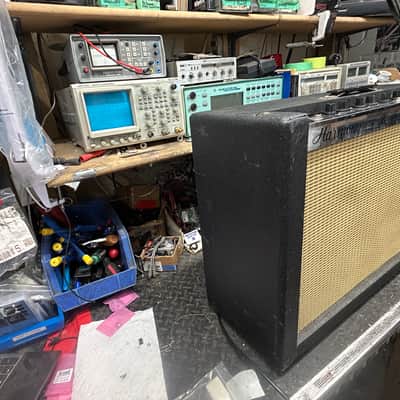 Harmony 415 1968 tube guitar amp. 2 x 12 Jensens, recapped! image 3