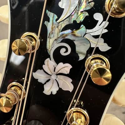 Kentucky KM-855 Artist F-Style Mandolin Amber Burst image 18