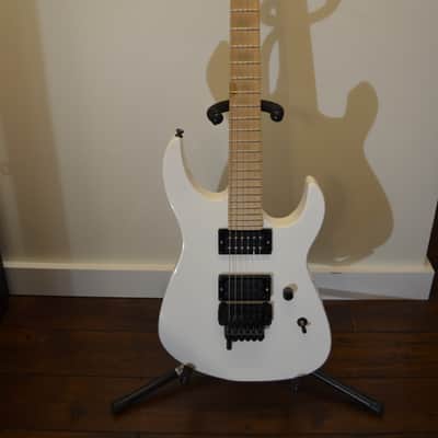 Caparison Dellinger MJR (Michael J. Romeo) Signature 2015 White image 2
