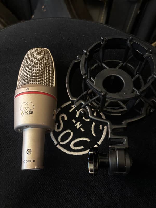 AKG C3000B Large Diaphragm Cardioid Condenser Microphone w H-100 shockmount image 1