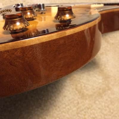 Gibson Les Paul Studio Deluxe 2009 bourbon burst image 10