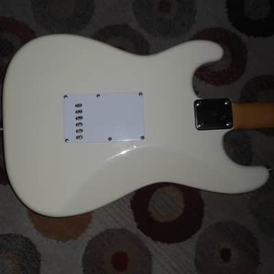Fantastic 1988 Fender Stratocaster Made in Japan image 4