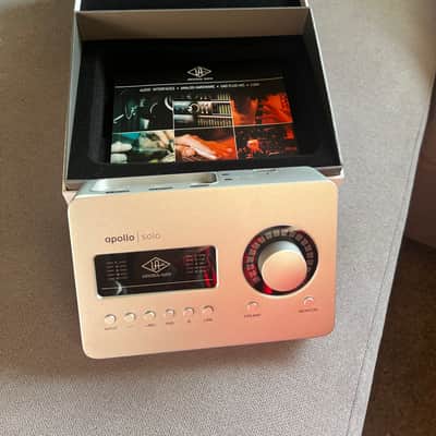 Universal Audio Apollo Solo Heritage Edition Thunderbolt 3 Audio Interface 2020 - Present - Silver image 3