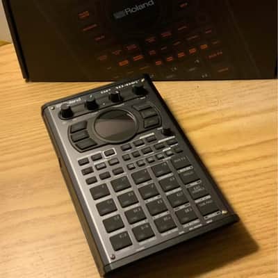 Roland sp-404 mkii - grey image 2
