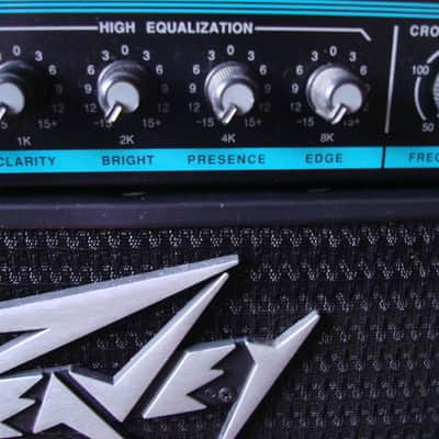 Peavey Combo 300 bass or guitar amp 1989 Black image 4