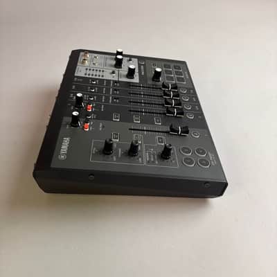 Yamaha AG08B image 4