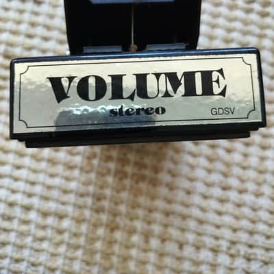 George Dennis stereo volume mid-80s image 3