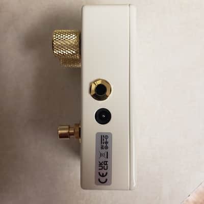 MXR RR104C Randy Rhoads Signature Special Edition Distortion + 2025 - Present - Cream image 3
