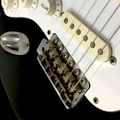 LEFTY! Vintage 1987 Fender Japan '62 Reissue Strat Squier Left Stratocaster Black ST362L NOS Relic HSC image 6