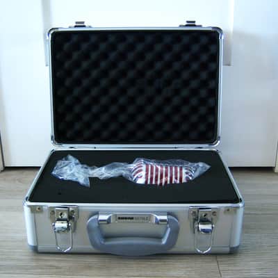 Rare Shure 5575LE 2014 - Satin Chrome dynamic cardioid microphone Low Z w all accessories image 4