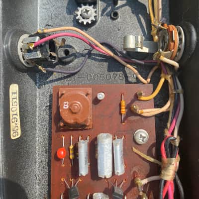 Vintage Cry Baby Wah Pedal Early Vox Era Chicago illionois 95-910511 Mid 70's image 10