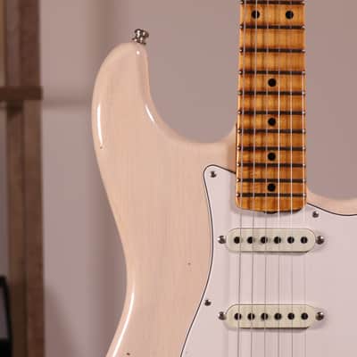 Fender Custom Shop Postmodern Stratocaster Journeyman Relic - Maple Fingerboard, Aged White Blonde image 4