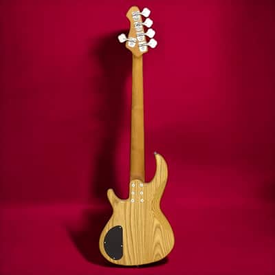 Aria Pro II 313MKII/5-OPN Detroit 5-String Electric Bass Guitar â€“ Ash Body, Roasted Maple Neck, Bolt-On, Open Pore Natural Finish image 3