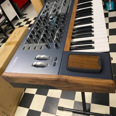 Arturia Polybrute 2022 - Brown image 2