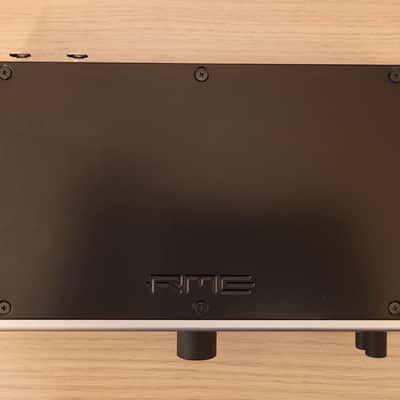 RME ADI-2 Pro AD/DA Converter 2010s - Silver/Blue image 3