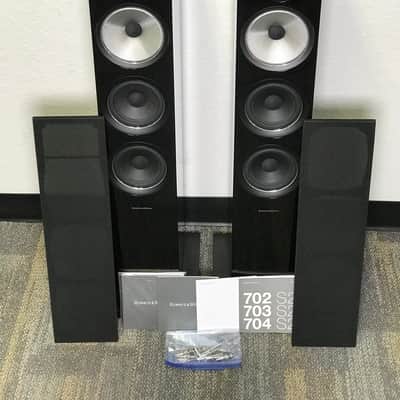 B&W Bowers & Wilkins 704 S2 Floorstanding Speakers (Gloss Black) Pair image 1