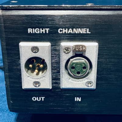 GML Model 8200 Two-Channel 5-Band Parametric Equalizer • Excellent • Tested image 13