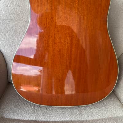 Gibson Hummingbird 12-String 2018 Heritage Cherry Sunburst image 9