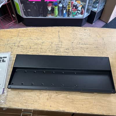 Used ART X-15 Ultrafoot MIDI Foot Controller Pedal in original box with manual image 12