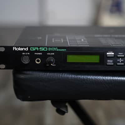 Roland GR-50 guitar synthesizer image 2