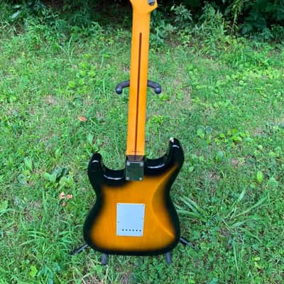 Fender Stratocaster -  MIJ - 2012 - 2 Tone Sunburst image 3