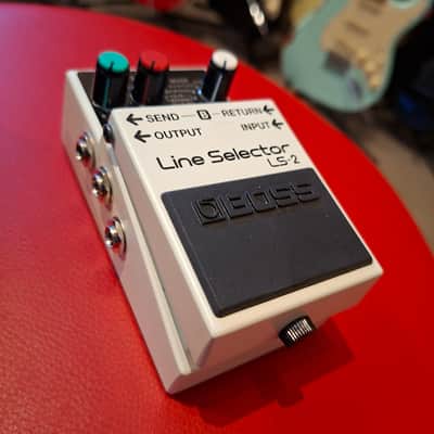 Boss LS-2 Line Selector Foot Pedal image 2
