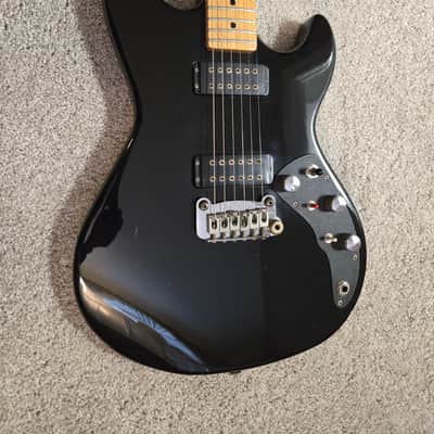 G&L F-100 1982 - Black image 2