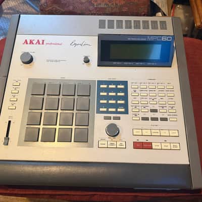 Akai MPC60 Integrated MIDI Sequencer and Drum Sampler 1988 - 1991 - Grey image 2