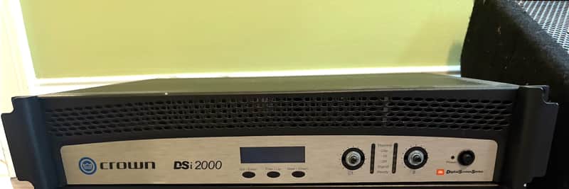 Crown DSi 2000 Digital Screen Series 2-Channel Power Amplifier 2010s - Black and Silver image 1