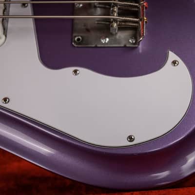 Guyatone EB-9 Sharp 5 1960s - Lavender Metallic image 9