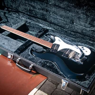 1990's Mosrite 1965 "The Ventures" Reissue "Excellent"- Made in Japan (KUROKUMO) - w Hard Case image 9
