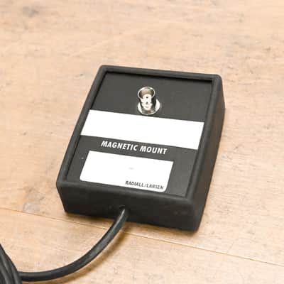 Radiall / Larsen BNC-BNC Magnet Mount CG0119P image 2