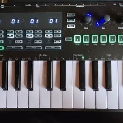 Yamaha SK15 Vintage Analog Polyphonic Synthesizer in Very Good