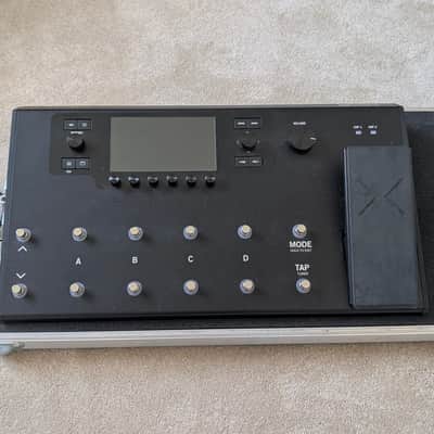 Line 6 Helix LT 2017 - Present - Black + Swan Flight Case imagen 3
